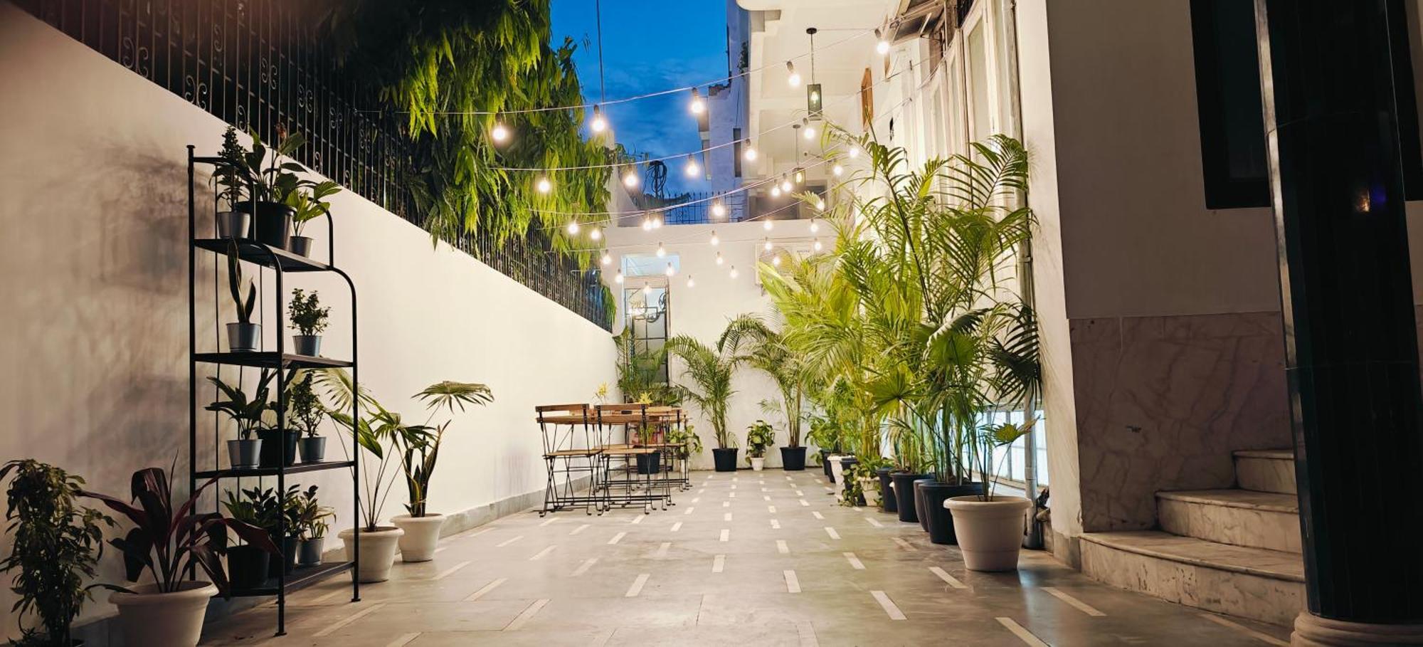 Apartmán Poshtel Vns Váránasí Exteriér fotografie